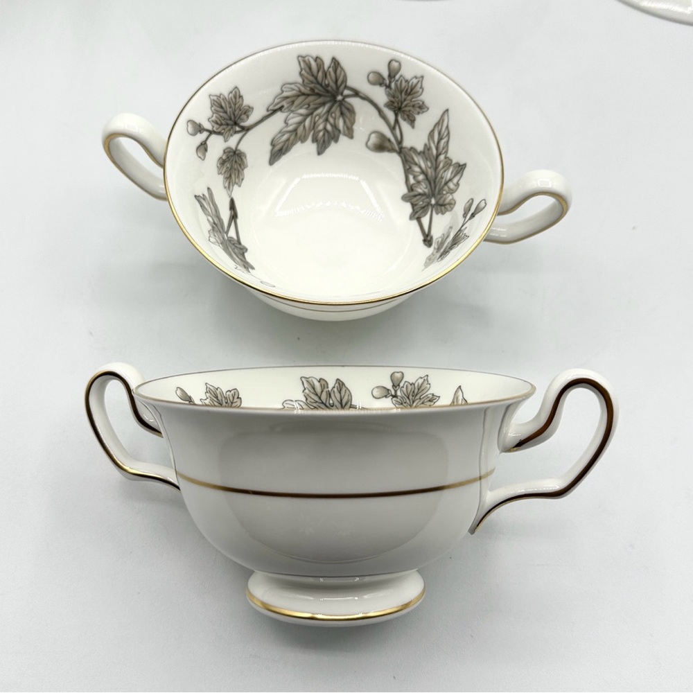 2 Wedgwood Cream Soup & Saucer sets. Vintage, made in England.1960s